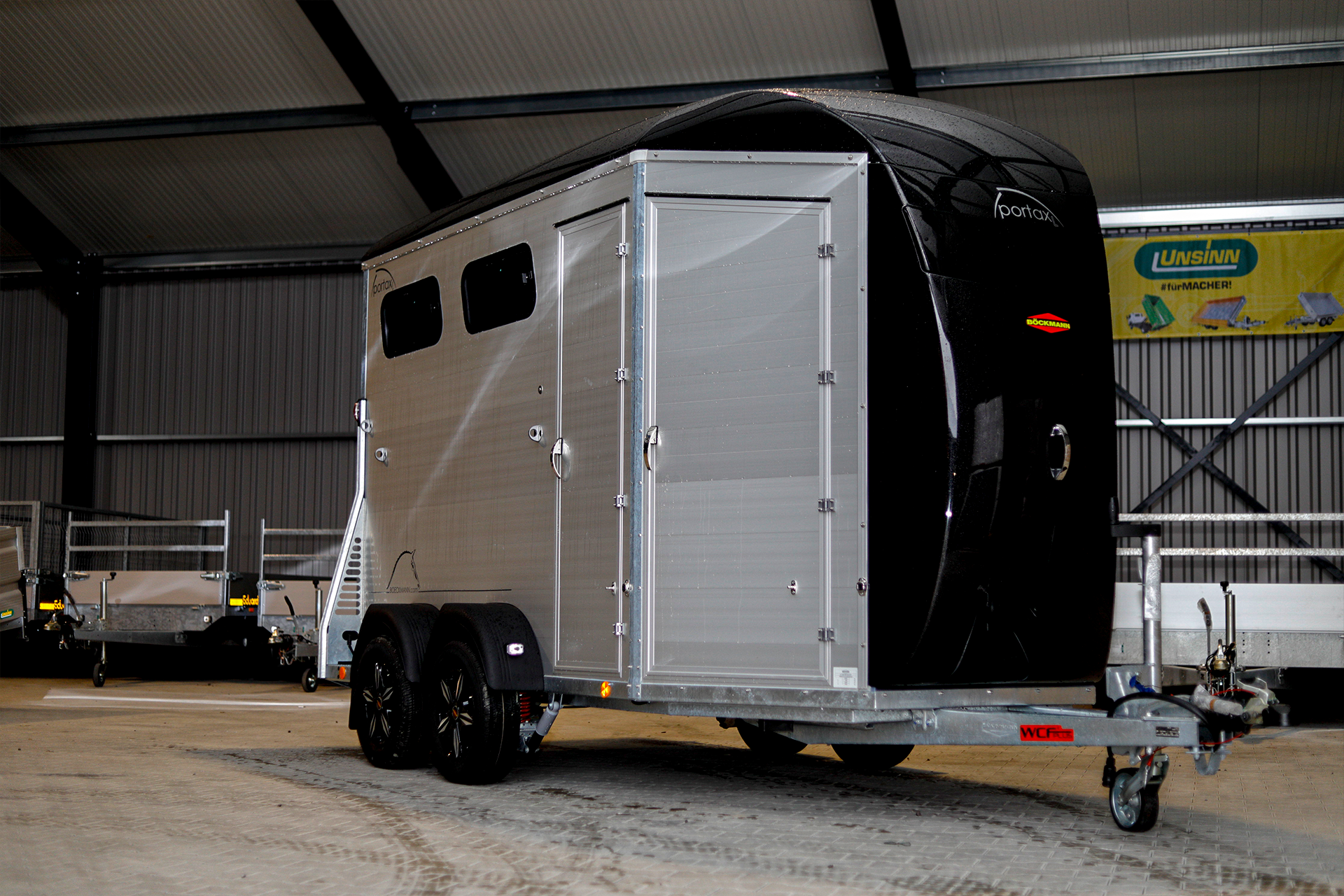 Trailer